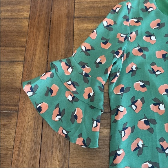 Jade Melody Tam Floral Print Dress With Bell Sleeve Size Small NWT - Picture 6 of 14